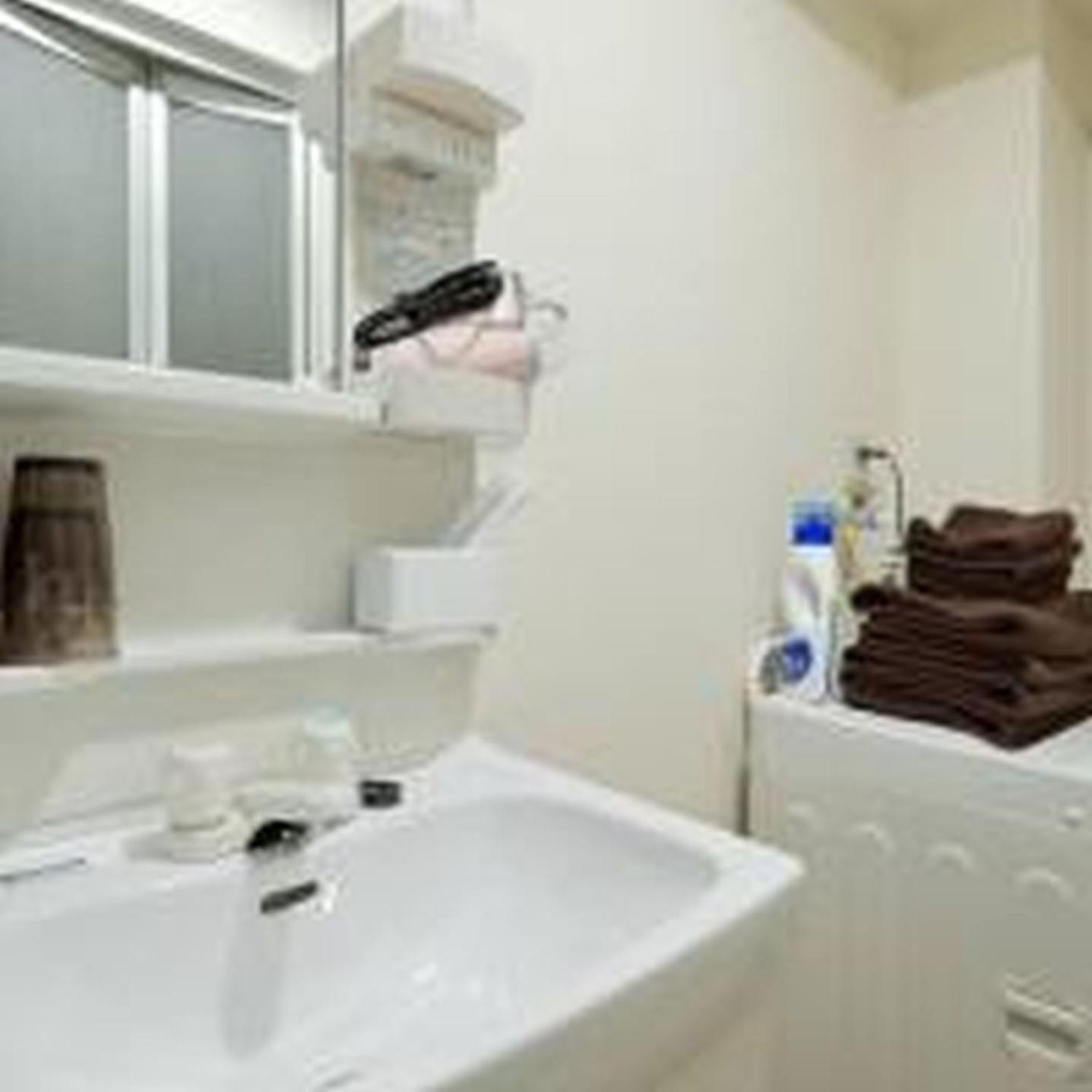 Apartemen アルツマンション305
